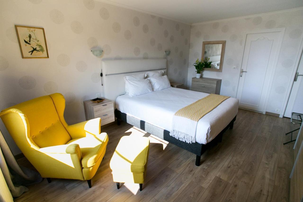 Le Cotentin Appart'Hotels & Restaurant Le Cot' Portbail Exteriör bild